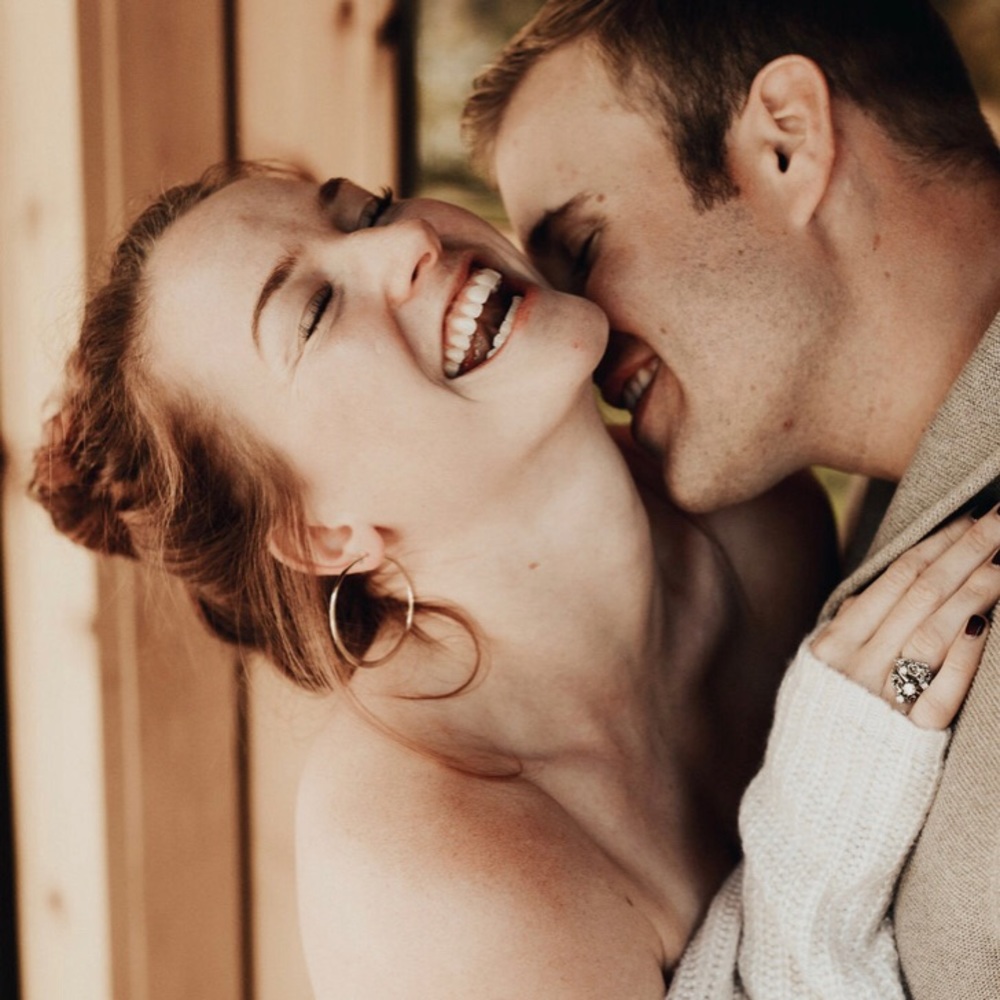 Meet your Posher, Ari